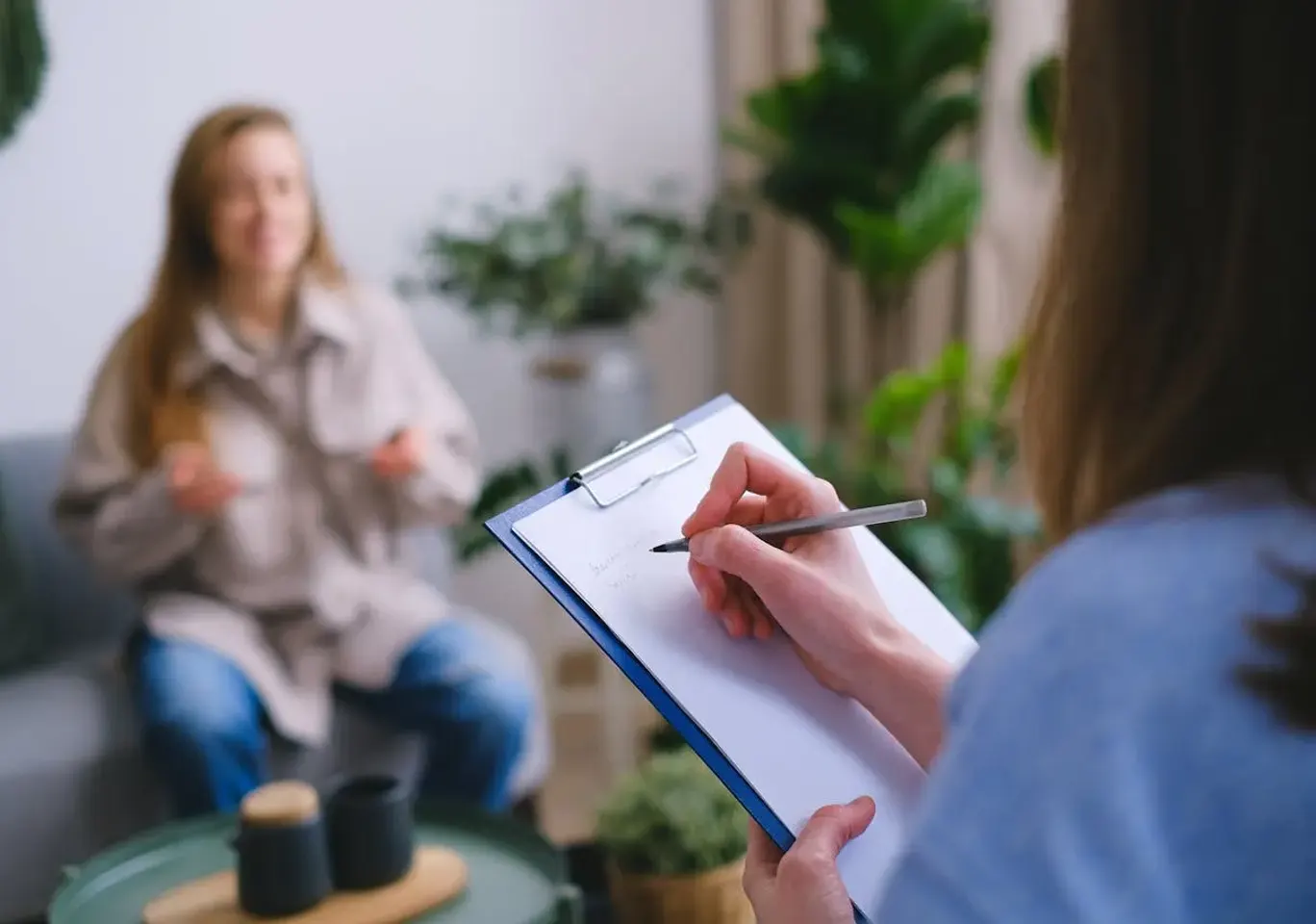 Uzależnienia behawioralne Radom: wywiad z pacjentką i notatki specjalisty